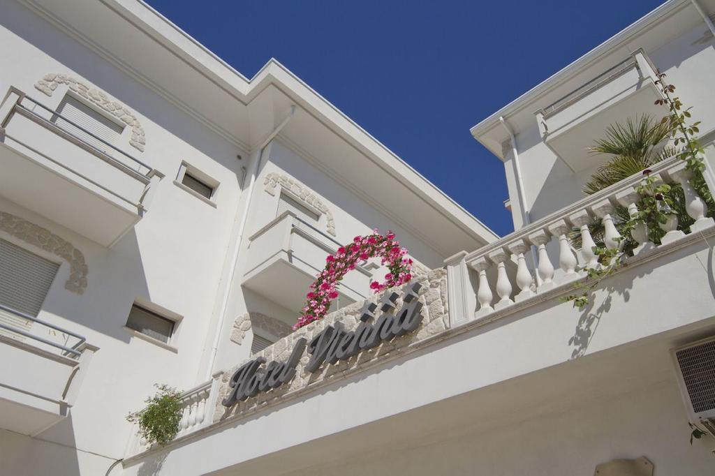 Hotel Vienna Bellaria-Igea Marina Buitenkant foto